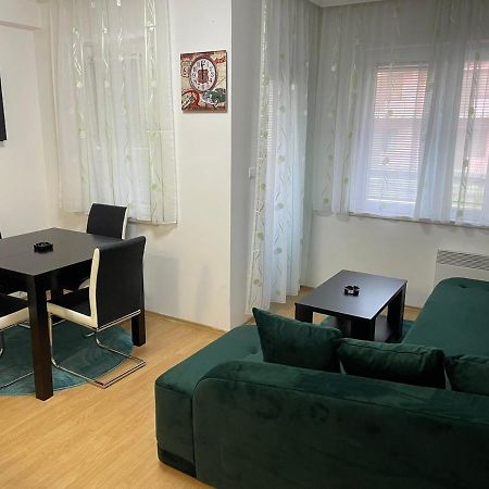 Simikic Z Apartman Bijeljina Kültér fotó